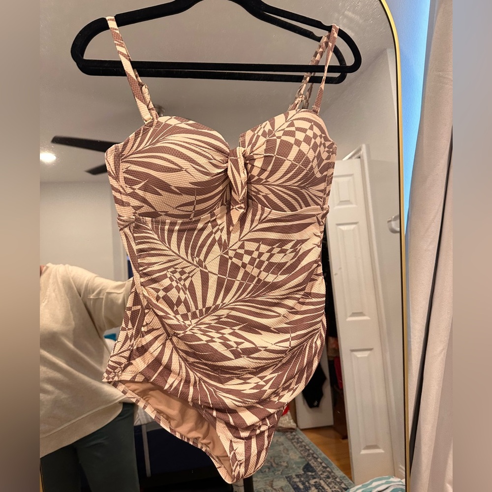 Kona Sol Pique Bandeau Full Coverage One Piece Swimsuit, size L, worn twice